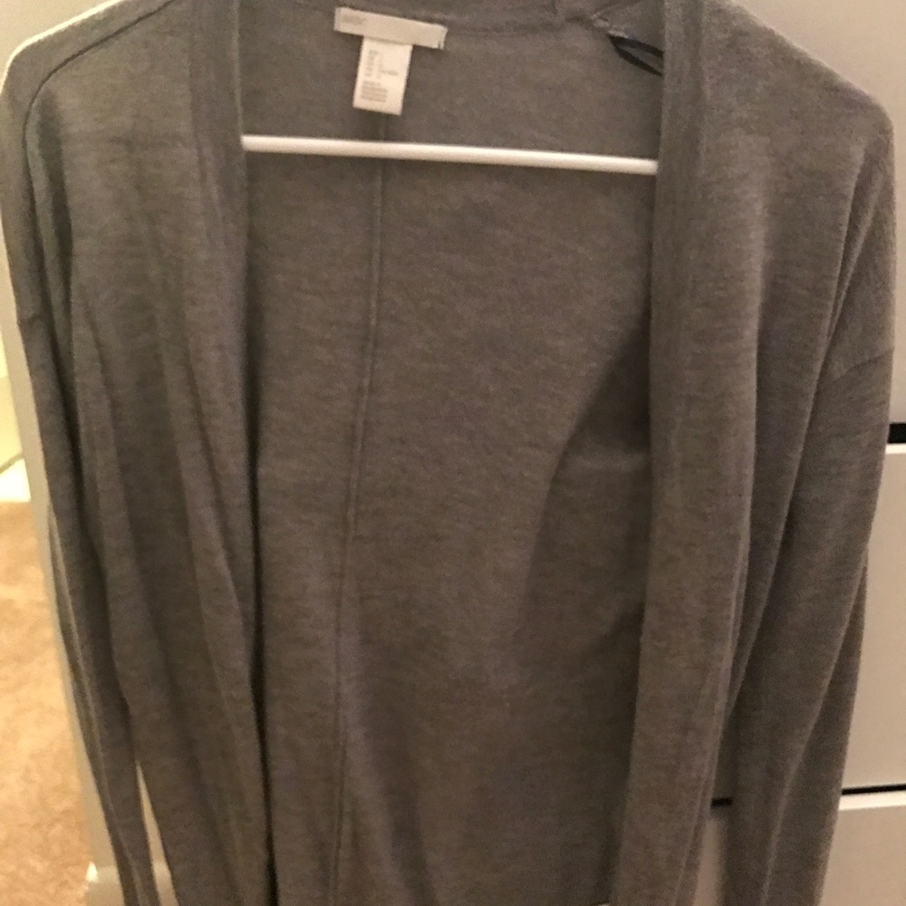 H&M Basic Grey Cardigan - Large L